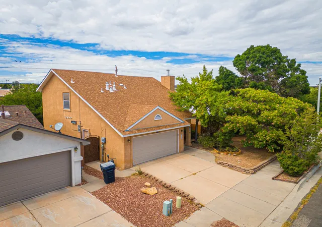 Photo 3 of Single family home for sale at 1519 Stoneway Dr Nw, Albuquerque, NM 87120 | MLS# 1110260 | Listing updated on 2026-09-11