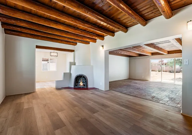 Photo 1 of Single family home for sale at 100 Tyler Rd Nw, Albuquerque, NM 87107 | MLS# 1110265 | Listing updated on 2026-09-11