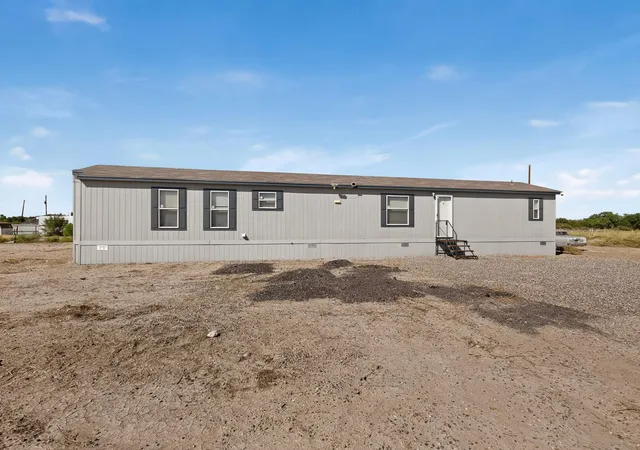 Photo 4 of Manufactured home for sale at 1 Ruben Sanchez Ln, Belen, NM 87002 | MLS# 1110279 | Listing updated on 2026-09-02