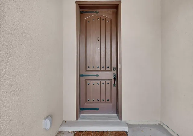 Photo 4 of Single family home for sale at 9208 Wind Caves Way NW, Albuquerque, NM 87120 | MLS# 1110286 | Listing updated on 2026-09-08