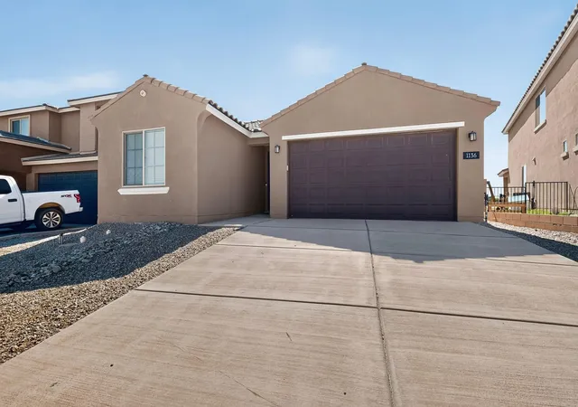 Photo 4 of Single family home for sale at 1136 N Vallecito Loop NW, Los Lunas, NM 87031 | MLS# 1110287 | Listing updated on 2026-09-14