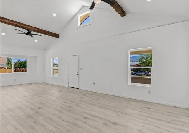 Photo 3 of Single family home for sale at 233 E Maxine St NE, Albuquerque, NM 87123 | MLS# 1109958 | Listing updated on 2026-09-10