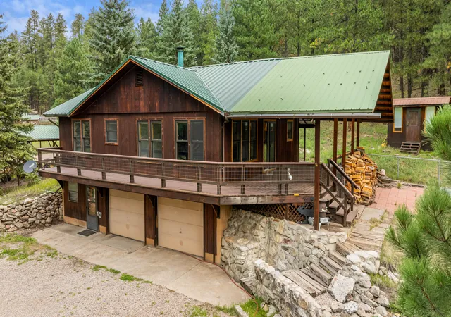 Photo 1 of Sale Pending at 504 Elk Trl, Jemez Springs, NM 87025 | MLS# 1110313 | Listing updated on 2026-09-08
