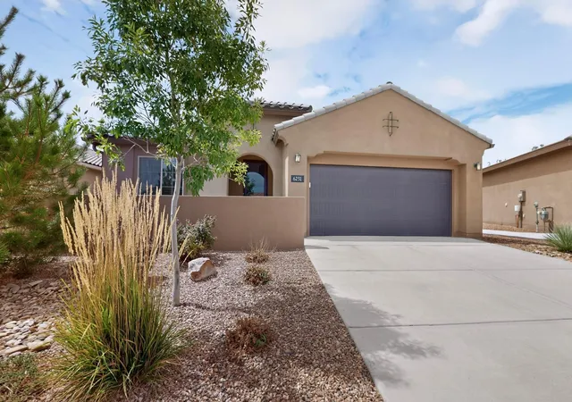 Photo 3 of Single family home for sale at 6231 Bryce Cyn Ln Ne, Rio Rancho, NM 87144 | MLS# 1110318 | Listing updated on 2026-09-10