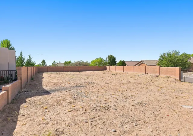 Photo 2 of Sale Pending at 7101 Skagway Dr Ne, Rio Rancho, NM 87144 | MLS# 1110326 | Listing updated on 2026-09-09