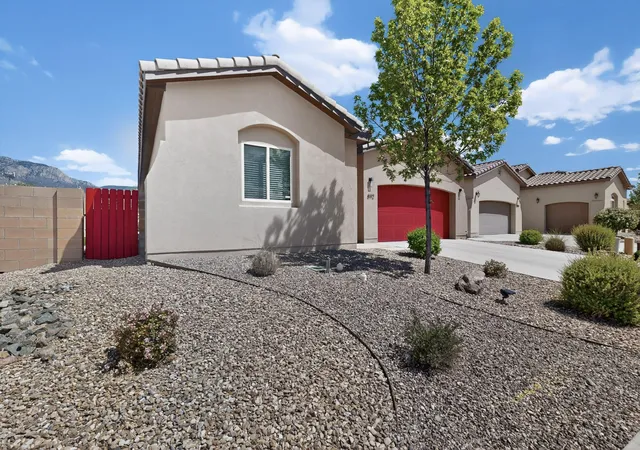 Photo 2 of Sale Pending at 8112 Ronan Ct Ne, Albuquerque, NM 87122 | MLS# 1110333 | Listing updated on 2026-10-02