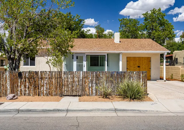 Photo 1 of Sale Pending at 2419 Floral Rd Nw, Albuquerque, NM 87104 | MLS# 1110339 | Listing updated on 2026-09-25