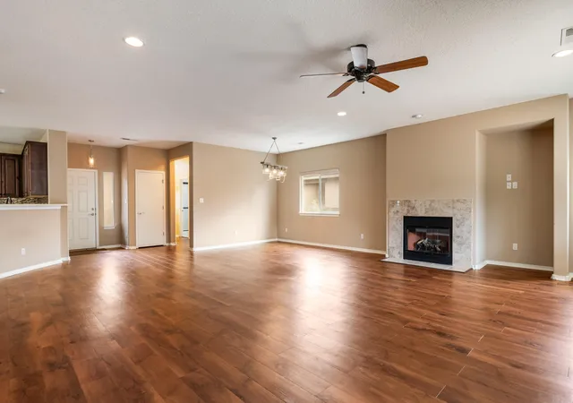 Photo 4 of Single family home for sale at 271 Zuni River Cir SW, Los Lunas, NM 87031 | MLS# 1110351 | Listing updated on 2026-09-07