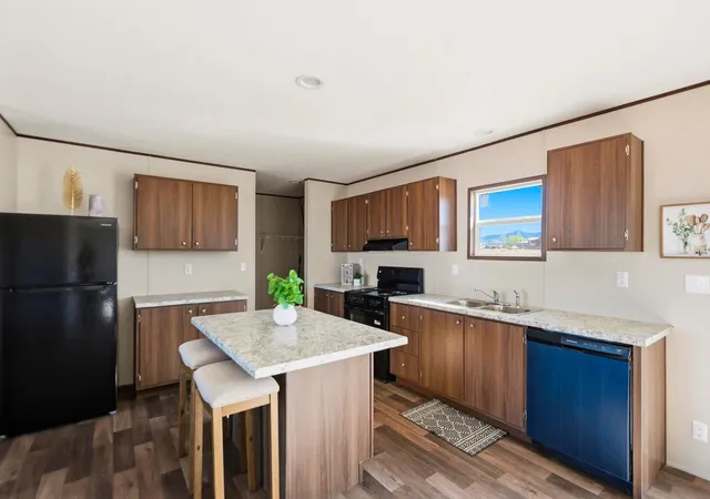 Photo 2 of Sale Pending at 5 Meadowlake Cir, Los Lunas, NM 87031 | MLS# 1110375 | Listing updated on 2026-09-15