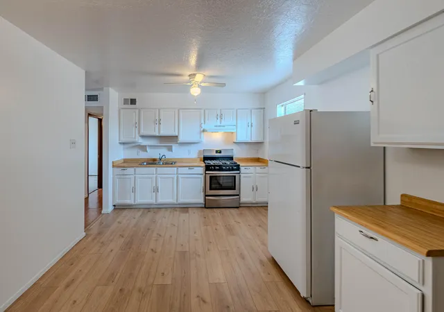 Photo 4 of Single family home for sale at 337 Los Pinos Rd, Bernalillo, NM 87004 | MLS# 1110387 | Listing updated on 2026-09-24