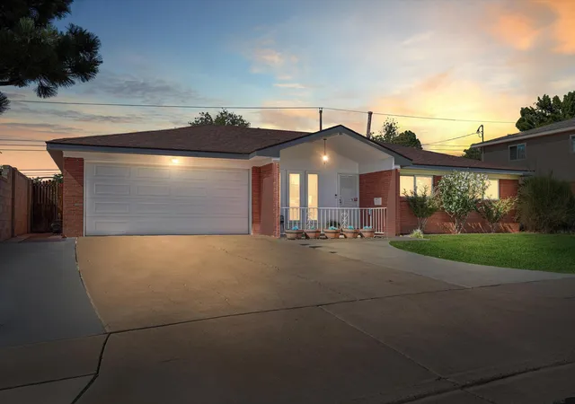 Photo 2 of Sale Pending at 11417 Bar Harbor Pl Ne, Albuquerque, NM 87111 | MLS# 1110394 | Listing updated on 2026-09-05
