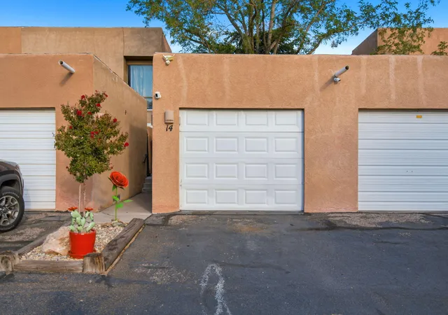 Photo 3 of Sale Pending at 2700 Vista Grande Dr Nw #UNIT 14, Albuquerque, NM 87120 | MLS# 1110407 | Listing updated on 2026-09-22