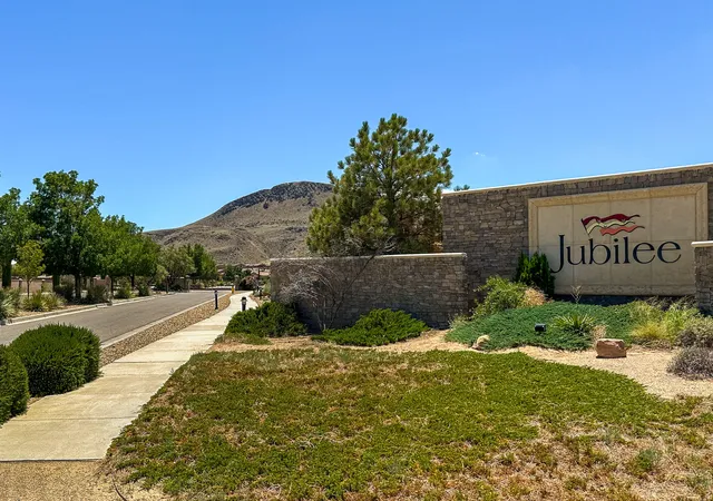 Photo 2 of Sale Pending at 4070 Mora River Ave Sw, Los Lunas, NM 87031 | MLS# 1110408 | Listing updated on 2026-10-07