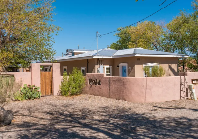 Single family home for sale at 1801 Calle Pequeno NW, Albuquerque, NM 87107 | MLS# 1110409