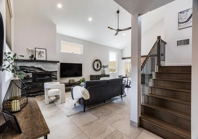 Photo 4 of Sale Pending at 6205 Academy Ridge Dr NE, Albuquerque, NM 87111 | MLS# 1110412 | Listing updated on 2026-09-14