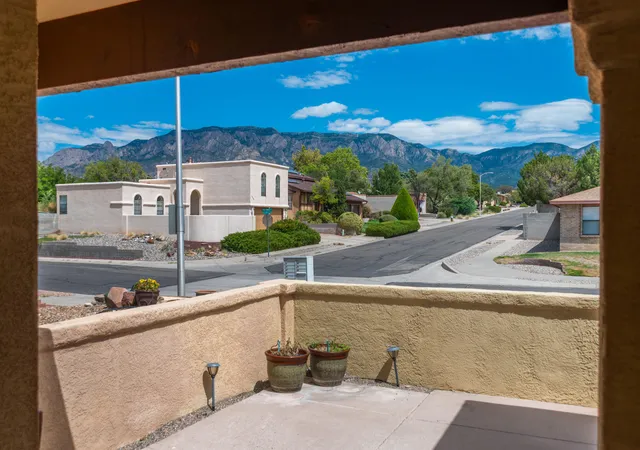 Photo 3 of Single family home for sale at 5323 Vista Bonita NE, Albuquerque, NM 87111 | MLS# 1110419 | Listing updated on 2026-09-08