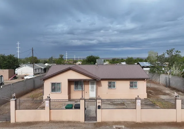 Photo 1 of Sale Pending at 5105 5th Street Sw, Albuquerque, NM 87105 | MLS# 1110430 | Listing updated on 2026-09-09