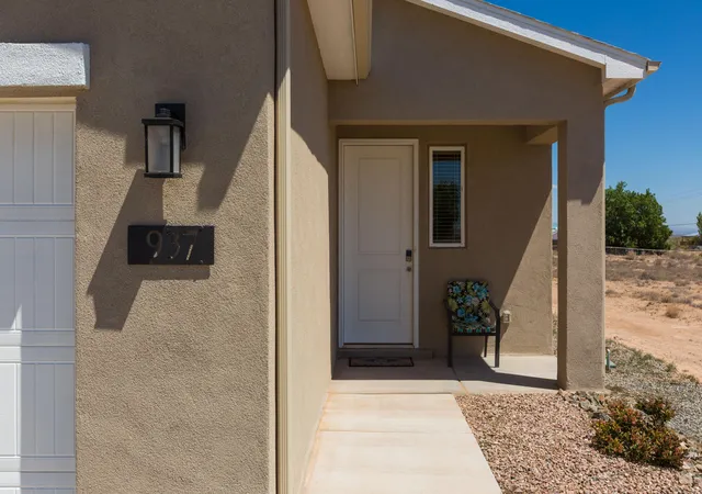 Photo 2 of Single family home for sale at 937 Northern Blvd Ne, Rio Rancho, NM 87124 | MLS# 1110454 | Listing updated on 2026-09-17