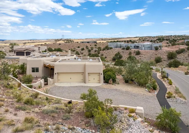 Photo 1 of Single family home for sale at 32 Petroglyph Trl, Placitas, NM 87043 | MLS# 1110456 | Listing updated on 2026-09-24