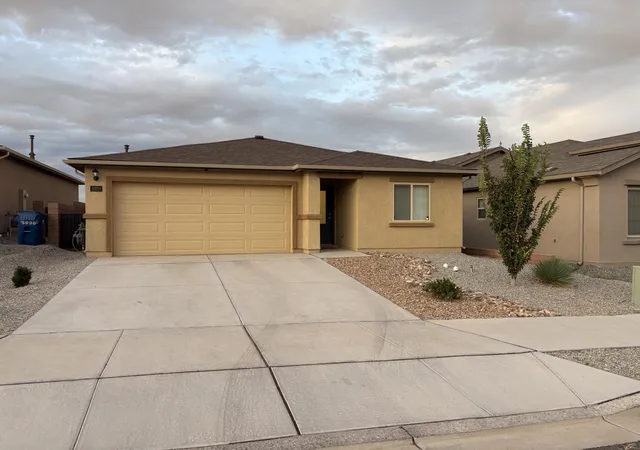 Photo 1 of Single family home for sale at 5020 Grace St Sw, Los Lunas, NM 87031 | MLS# 1110458 | Listing updated on 2026-09-17
