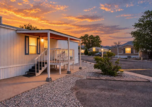 Photo 2 of Manufactured home for sale at 11100 Gibson Blvd Se #LX 369, Albuquerque, NM 87123 | MLS# 1110411 | Listing updated on 2026-10-03