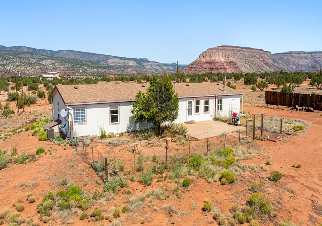 Photo 1 of Manufactured home for sale at 2201 Vista Hermosa Rd, Jemez Pueblo, NM 87024 | MLS# 1110478 | Listing updated on 2026-10-01