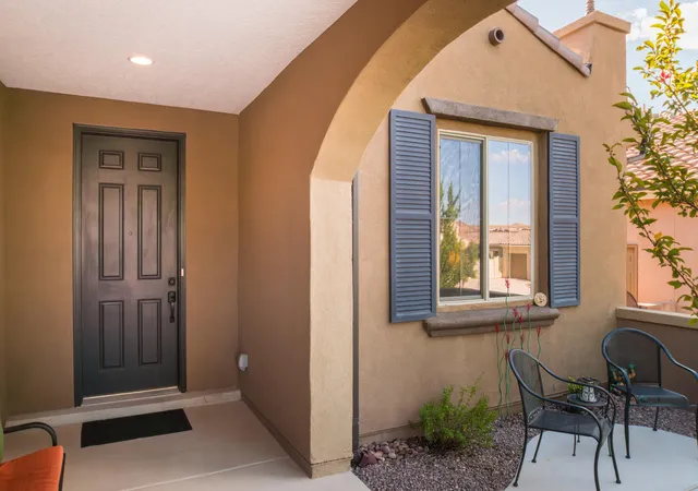 Photo 4 of Single family home for sale at 2320 Komatke Trl NW, Albuquerque, NM 87120 | MLS# 1110481 | Listing updated on 2026-09-06