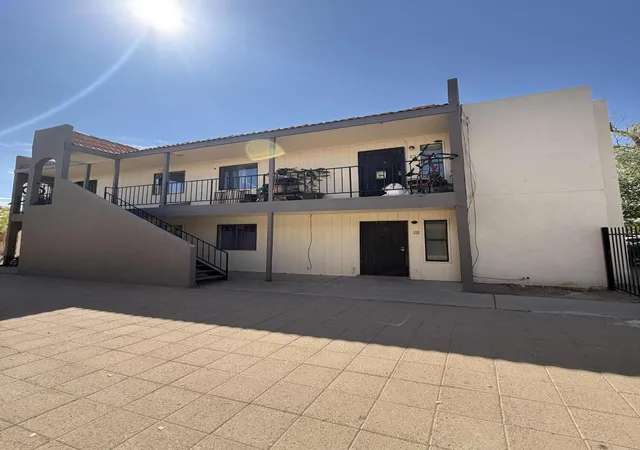 Photo 3 of Multi family home for sale at 536 Palomas Dr Se, Albuquerque, NM 87108 | MLS# 1110498 | Listing updated on 2026-09-05