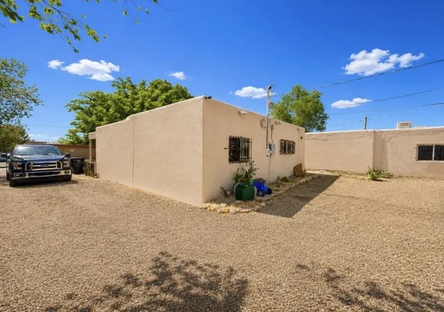Photo 3 of Multi family home for sale at 609-641 Mesilla St SE, Albuquerque, NM 87108 | MLS# 1110504 | Listing updated on 2026-09-05