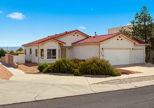 Photo 1 of Sale Pending at 3312 Rio Linda Dr Sw, Albuquerque, NM 87121 | MLS# 1110513 | Listing updated on 2026-09-11
