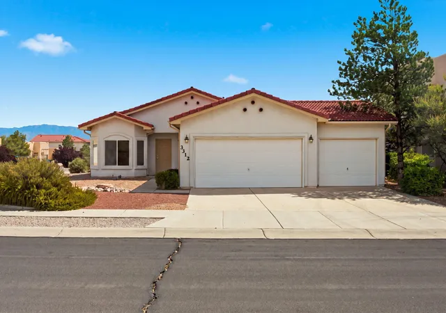 Photo 2 of Sale Pending at 3312 Rio Linda Dr Sw, Albuquerque, NM 87121 | MLS# 1110513 | Listing updated on 2026-09-11