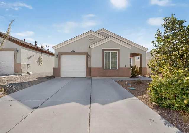 Photo 2 of Single family home for sale at 2826 Merlot Dr Sw, Albuquerque, NM 87121 | MLS# 1110526 | Listing updated on 2026-10-06