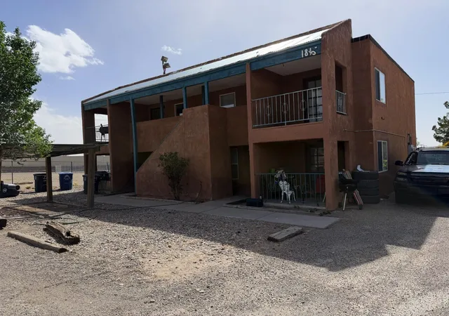 Photo 3 of Sale Pending at 1815 Girard Blvd Se, Albuquerque, NM 87106 | MLS# 1110528 | Listing updated on 2026-09-14