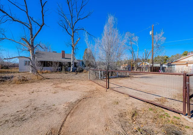 Photo 3 of Land for sale at 520 Sandia View Rd NW, Los Ranchos, NM 87107 | MLS# 1110536 | Listing updated on 2026-09-06
