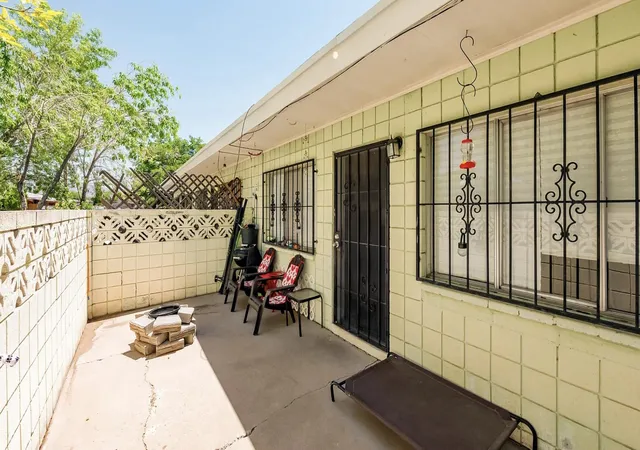 Photo 3 of Multi family home for sale at 525 Kentucky St Se, Albuquerque, NM 87108 | MLS# 1110539 | Listing updated on 2026-09-06