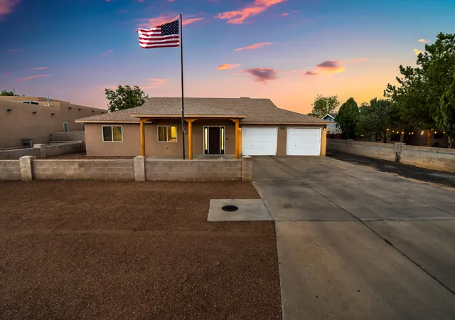 Photo 1 of Single family home for sale at 3004 22nd Avenue Se, Rio Rancho, NM 87124 | MLS# 1110550 | Listing updated on 2026-09-25