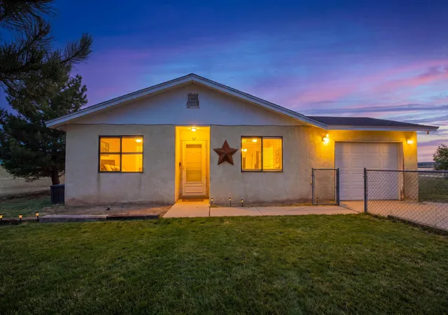 Photo 2 of Single family home for sale at 3 Scott Rd, Edgewood, NM 87015 | MLS# 1110567 | Listing updated on 2026-09-08