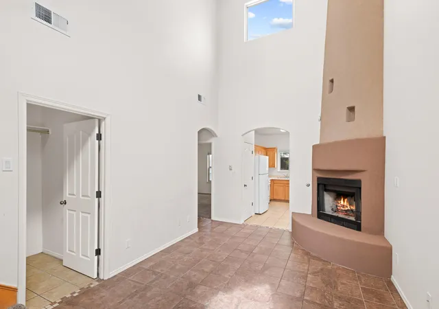 Photo 3 of Townhouse for sale at 4731 Spanish Sun Ave Ne, Albuquerque, NM 87110 | MLS# 1110573 | Listing updated on 2026-09-11
