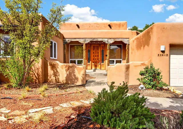 Photo 1 of Single family home for sale at 5813 Balsa Pl Ne, Albuquerque, NM 87111 | MLS# 1110592 | Listing updated on 2026-09-24