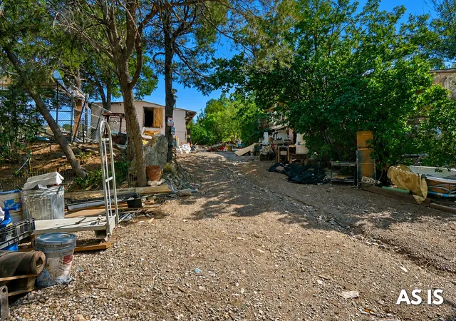 Photo 2 of Single family home for sale at 6 Sedillo Rd, Tijeras, NM 87059 | MLS# 1110599 | Listing updated on 2026-09-09