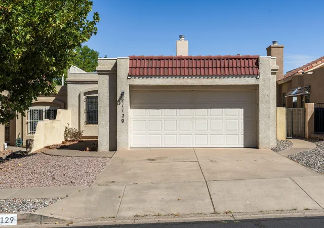 Photo 2 of Sale Pending at 11129 Academy Ridge Rd Ne, Albuquerque, NM 87111 | MLS# 1110650 | Listing updated on 2026-09-20