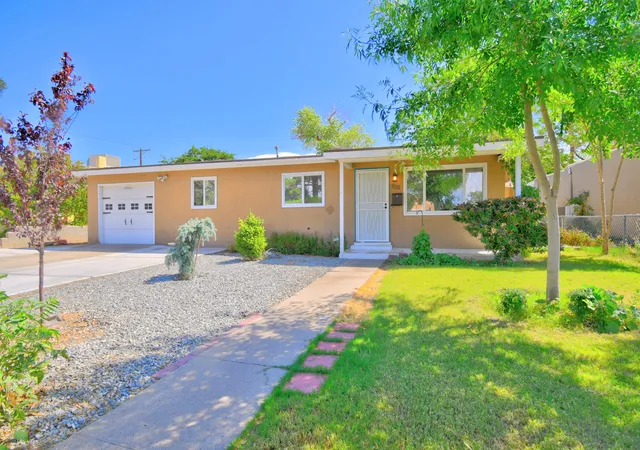 Photo 1 of Sale Pending at 3112 Valencia Dr Ne, Albuquerque, NM 87110 | MLS# 1110653 | Listing updated on 2026-09-14