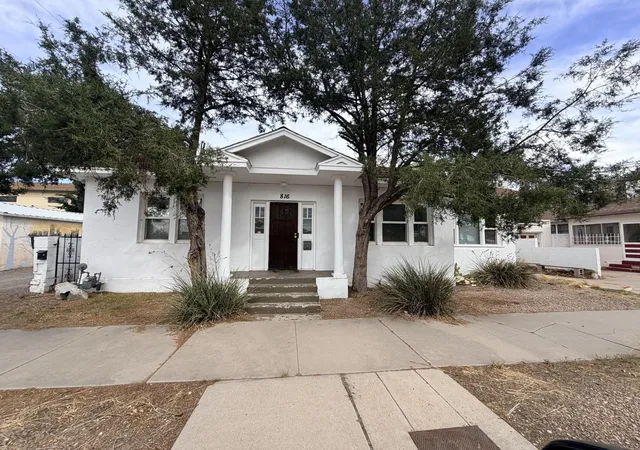 Photo 1 of Single family home for sale at 816 6th Street Nw, Albuquerque, NM 87102 | MLS# 1110688 | Listing updated on 2026-09-12