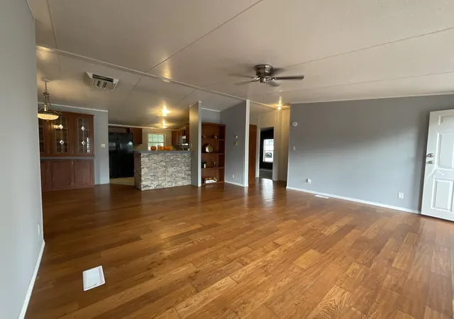 Photo 3 of Manufactured home for sale at 125 Al Seery Dr, Belen, NM 87002 | MLS# 1110693 | Listing updated on 2026-09-10