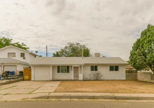 Single family home for sale at 4312 Hendrix Rd NE, Albuquerque, NM 87110 | MLS# 1110694