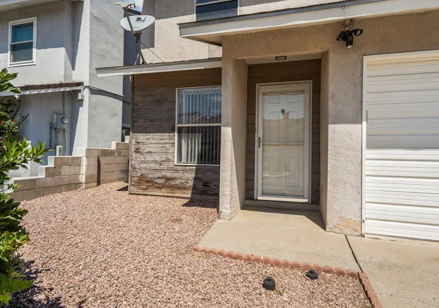 Photo 3 of Townhouse for sale at 11907 Gable Ln Ne, Albuquerque, NM 87123 | MLS# 1110691 | Listing updated on 2026-09-11