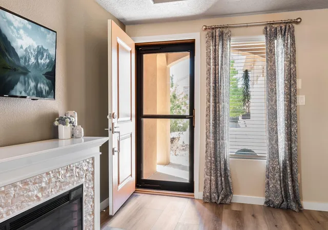 Photo 4 of Sale Pending at 11024 Escensia St NW, Albuquerque, NM 87114 | MLS# 1110637 | Listing updated on 2026-10-01