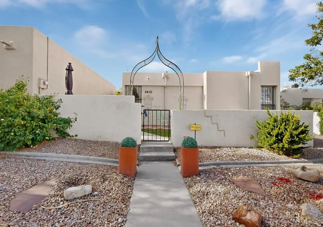 Photo 1 of Townhouse for sale at 8400 Parrot Run Rd Ne, Albuquerque, NM 87109 | MLS# 1110700 | Listing updated on 2026-09-10
