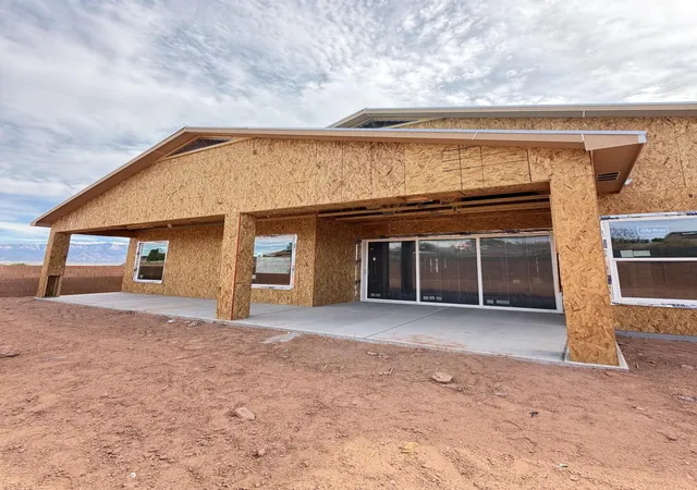 Photo 4 of Single family home for sale at 7300 Loire Dr NE, Rio Rancho, NM 87144 | MLS# 1110703 | Listing updated on 2026-09-10