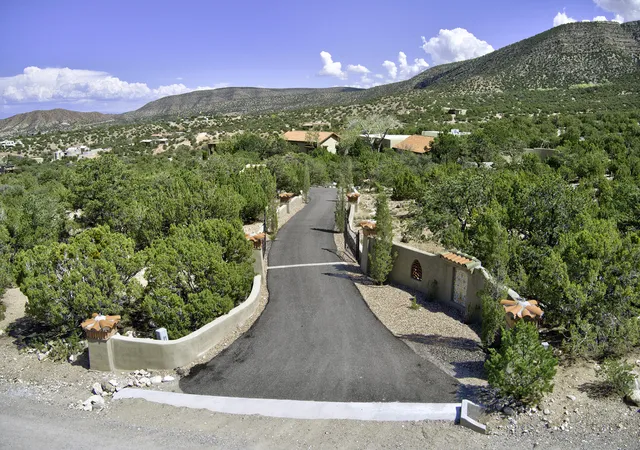 Photo 3 of Single family home for sale at 44 La Puerta Trl, Placitas, NM 87043 | MLS# 1110708 | Listing updated on 2026-09-10